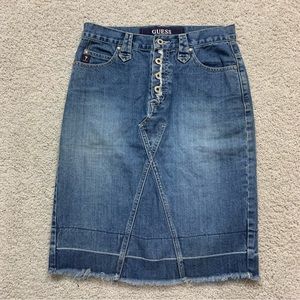 VINTAGE Y2K Women's GUESS Fitted DENIM Raw Hem JEAN Midi SKIRT  26